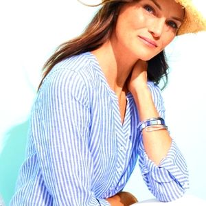 Talbots Linen band collar popover topRetail 89.00 Size Small